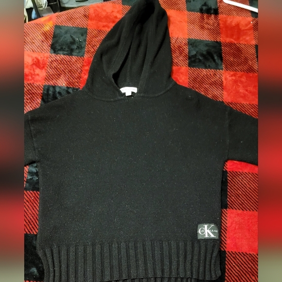 Calvin Klein Tops - Calvin Klein Woman’s black Side Slits Hoodie Knitted Sweater. Size XS